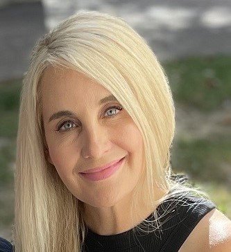 Shannon Anderson's headshot
