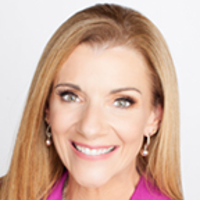 Sarah  Bond's headshot