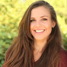 Kristin Hurst's headshot