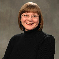 Laura Kidd's headshot