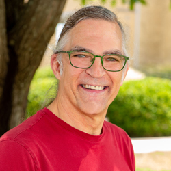 Eric P. Mandat's headshot