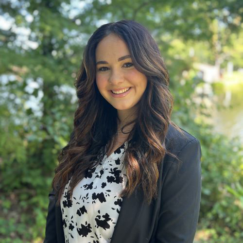 Courtney Raisor's headshot