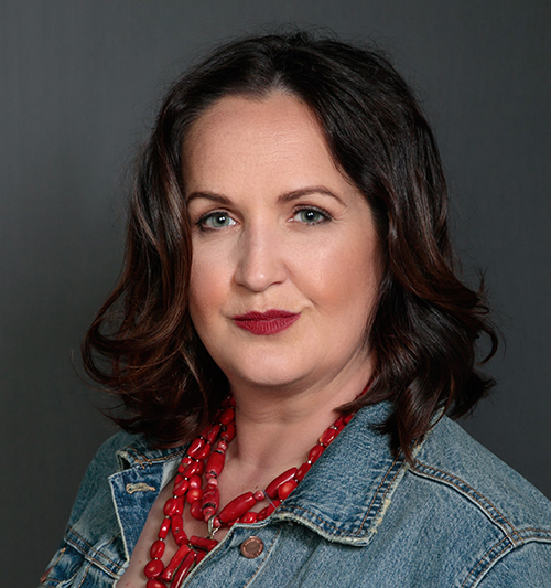 Stephanie Rhodes's headshot