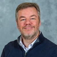 Joseph Sramek's headshot