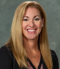 Juliane Wallace's headshot